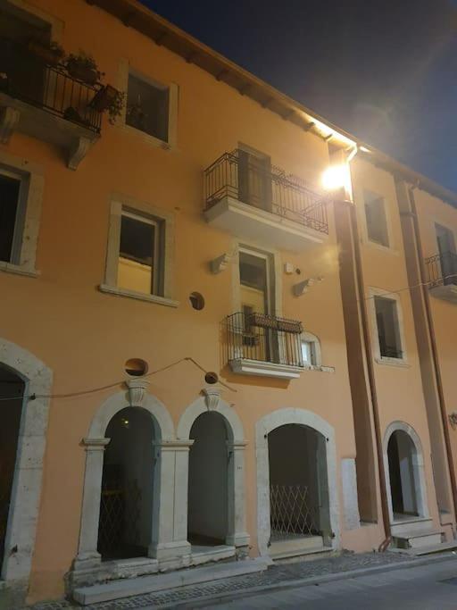 Casa Vacanze Donna Lucia Castel Di Sangro Exterior photo