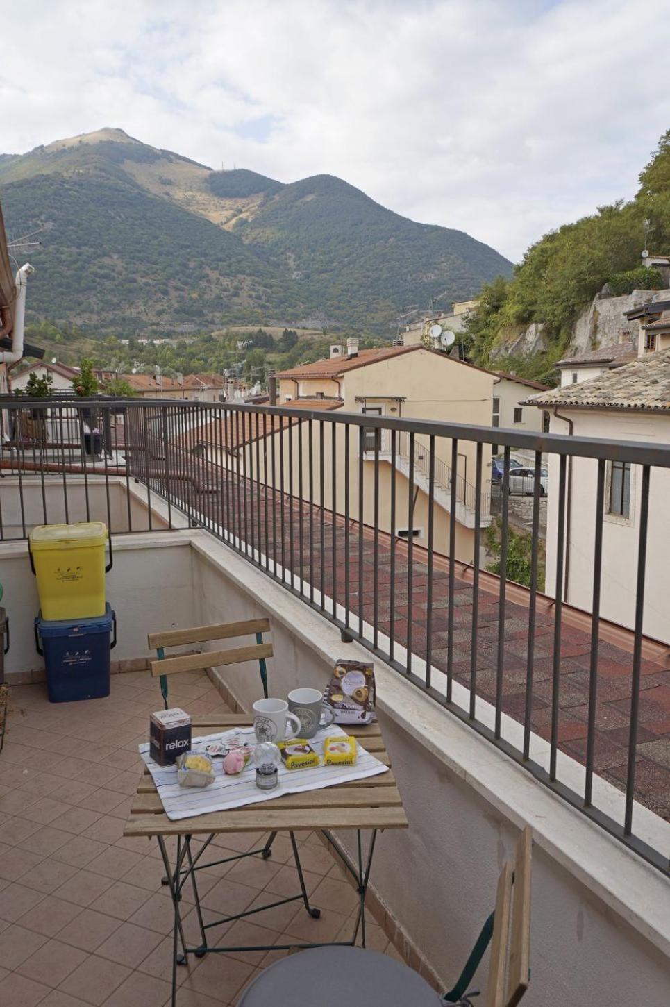 Casa Vacanze Donna Lucia Castel Di Sangro Exterior photo